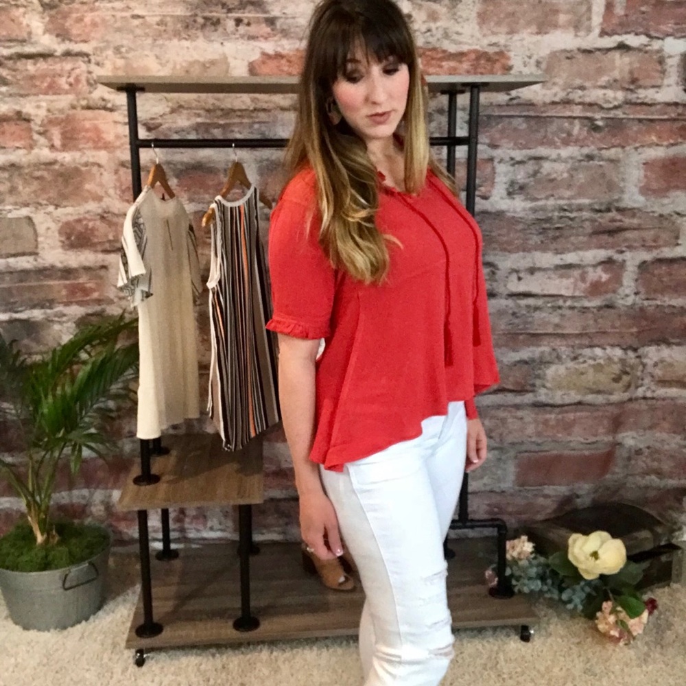 Deep coral top